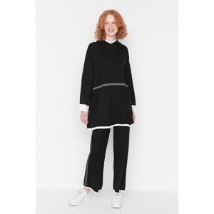 Trendyol Black Hooded Sweatshirt-Pants Knitwear Set with Contrast Stitching Detail