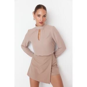 Ženska bluza Trendyol Collar detailed