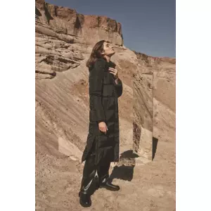 Marisse Quilted Hooded Jacket Black