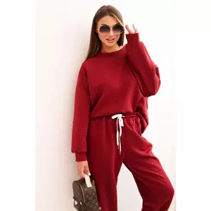 Kesi Włoski Ladies' butter set with a loose sweatshirt and pants with the inscription LOVE maroon