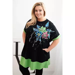 Kesi Włoski Green Plus Size women's tunic with floral pattern and decorative pearls