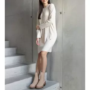 Gemre Beige midi dress with sheen Kadyra