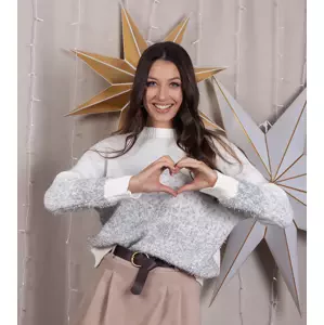 Gemre White-silver warm sweater Raiha